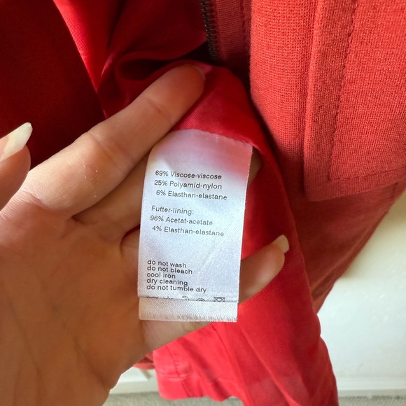 Akris Punto Crew Neck Knee-Length Red Sleeveless Belted Dress US Size 8 - Picture 10 of 12